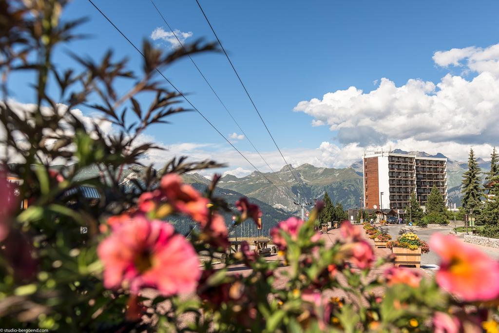Residence Pierre & Vacances Les Ecrins クールシュヴェル エクステリア 写真